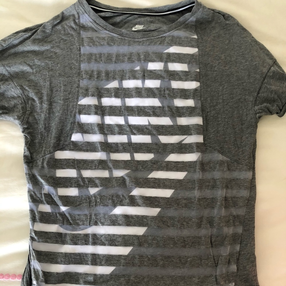 Nike Graphic tee